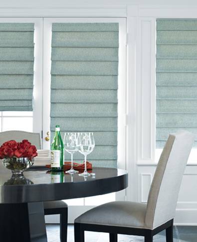 Hunter Douglas Vignettes® Modern Roman Shades