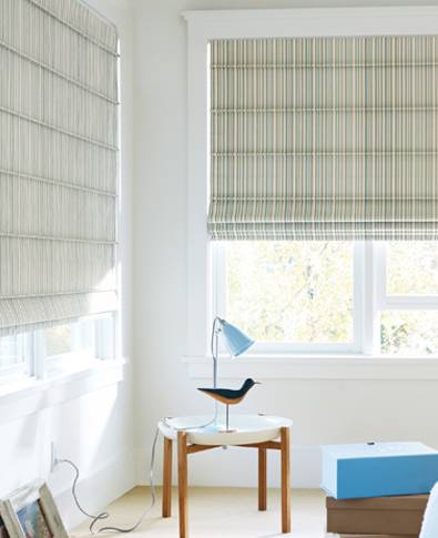 Hunter Douglas Vignettes® Modern Roman Shades